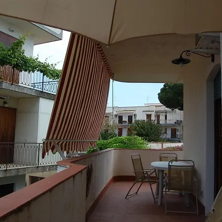 Letizia Appartamento Giardini Naxos